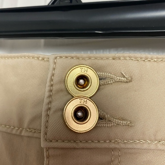 NWT Tommy Hilfiger Khaki Shorts Plus Size - Picture 2 of 5